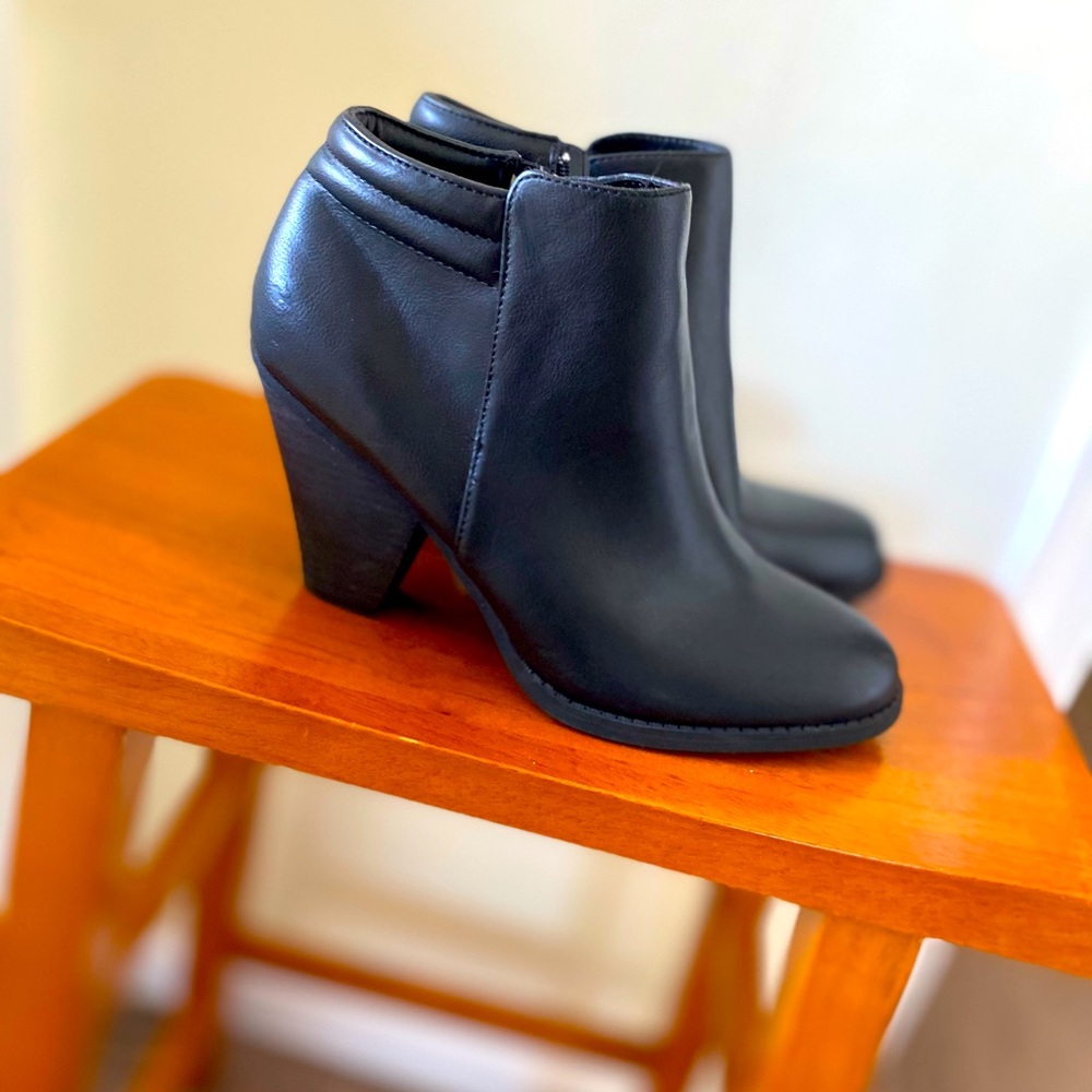 Mia boots